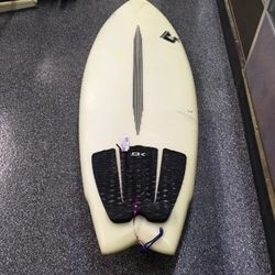 5’9” Surfboard 