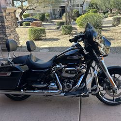 2021 Harley Davidson Street Glide