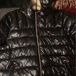 tommy hillfiger puffer 
