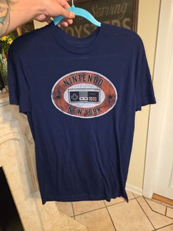 Mens Nintendo New York T Shirt Short Sleeve Sz Medium Good Condition Pre Owned
