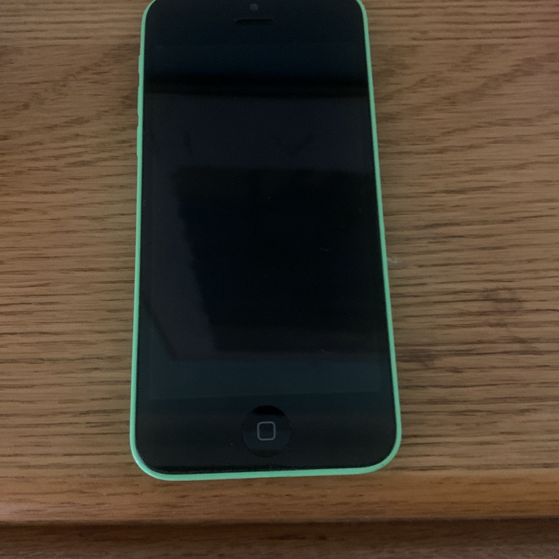 iPhone 5 Apple Activation Locked