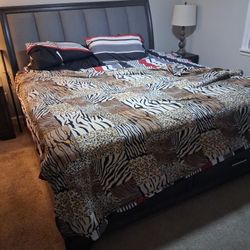 King Size Sleigh Bedroom Set