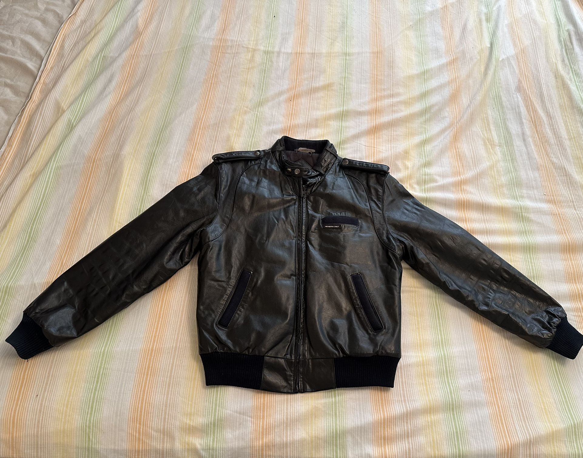 Vintage Men's Members Only Rainbow Tag Black Genuine Leather