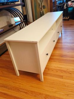 Farmhouse console TV stand