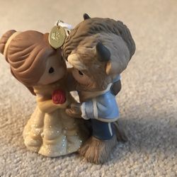 Hallmark 2019 Christmas Ornament-Disney Belle and Beast