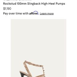 Valentino Studs PUMPS Timeless