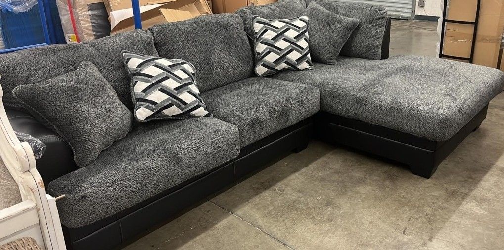 Kumasi sectional deals