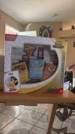 Pokémon TCG 30th Celebration Poster Collection Box