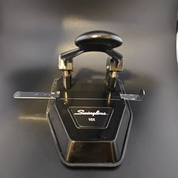Swingline 2 hole puncher
