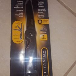 Brand New Camillus Seven Tool