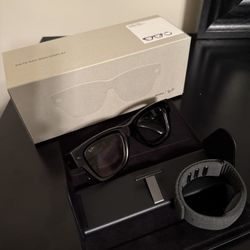 Meta Ray-Ban Display Glasses And Neural Band