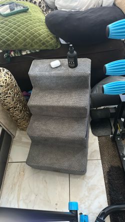 Dog stairs