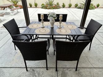 Patio outdoor dining set brand new