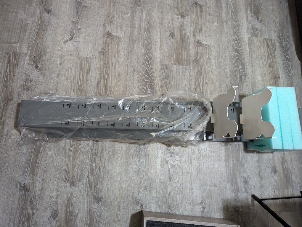 Powergistics Charging Tower with 16 outlets ($1500+) # PO-01- E00