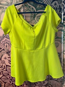 Women’s 2X Torrid peplum top