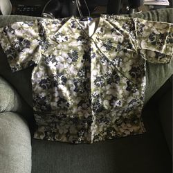 Scrub Top Floral