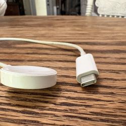 Magnetic Charger to USB-C Cable