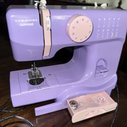 Janome Sewing Machine 