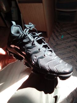 Nike Air VaporMax Plus Sneakers