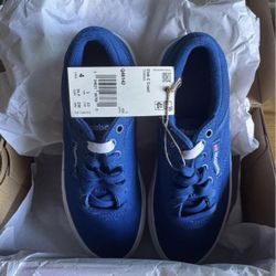 Reebok adult Club C Coast Sneaker Size 4 US NEW