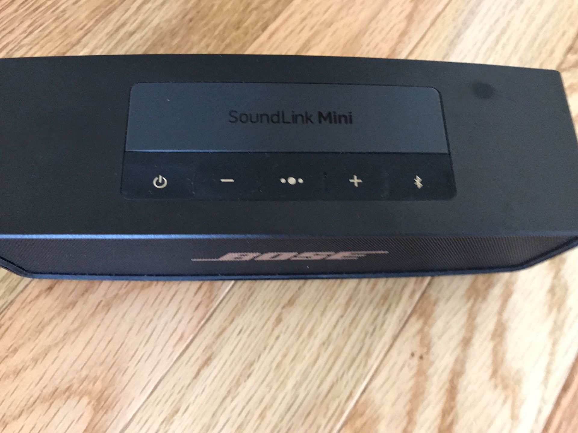 BOSE SoundLink Mini II Portable Speaker - Carbon