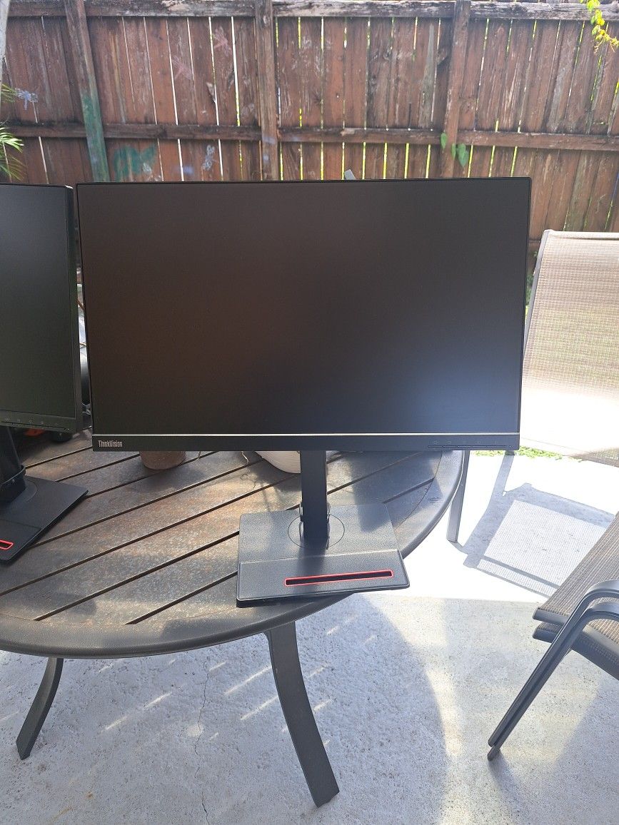 ThinkVision Monitors