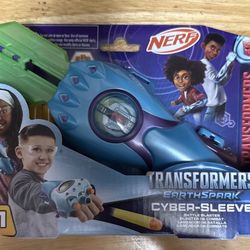 Transformers Earthspark Cyber-Sleeve NERF