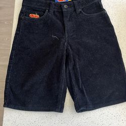 4 pants and 1 pair of shorts