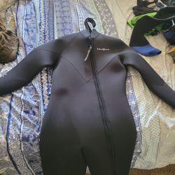 Adult Small 7mm Shorts Wet Suit