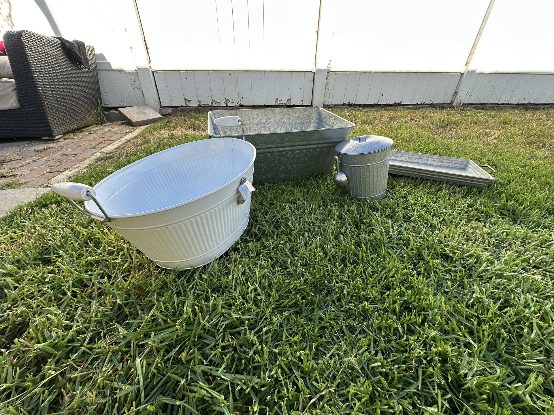 Basin Metal