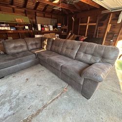 (DELIVERY ๐)Tuffed L Shaped Sectional Couch Grey W/ Chaise Lounge