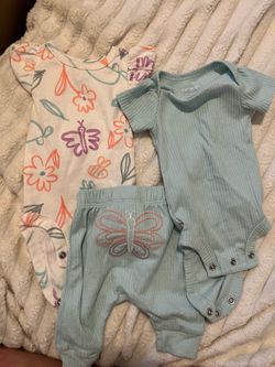 Carter's Baby Girl 3-Piece Set - Bodysuits & Pants Size Newborn (Butterfly & Floral)