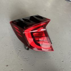 Hyundai Sonata Tailight 2020,2021, 2022, Hyundai Sonata Tail Light, rear light, driver side 
