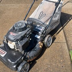 Craftsman self-propelled lawn mower with Honda 160CC engine. Starts easy runs perfect. Read a description