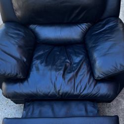 ReclinerLeather Sofa.