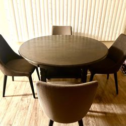 Dinning Table Style Of The Asher Collection 