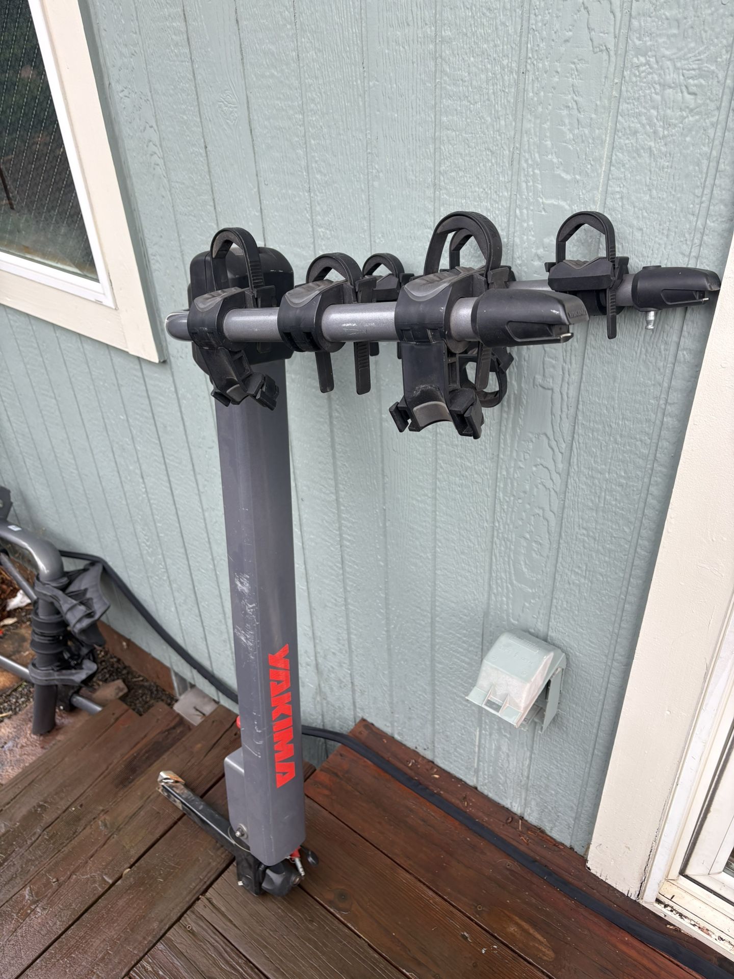 Yakima 3 Bike Foldaway Hitch Rack