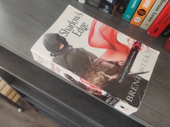 ​📚 Shadow’s Edge - Night Angel Trilogy #2 by Brent Weeks