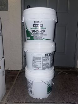 Sprayable Fertilizer 20-20-20