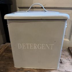Metal Chippy Detergent Container.