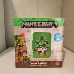 Minecraft 6-can Mini Fridge 