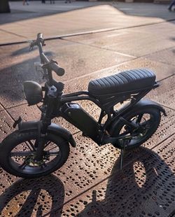 Fat Tire Electric Bike Moped Style