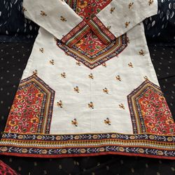 Pakistani Shalwar Kameez Girls Size 10 