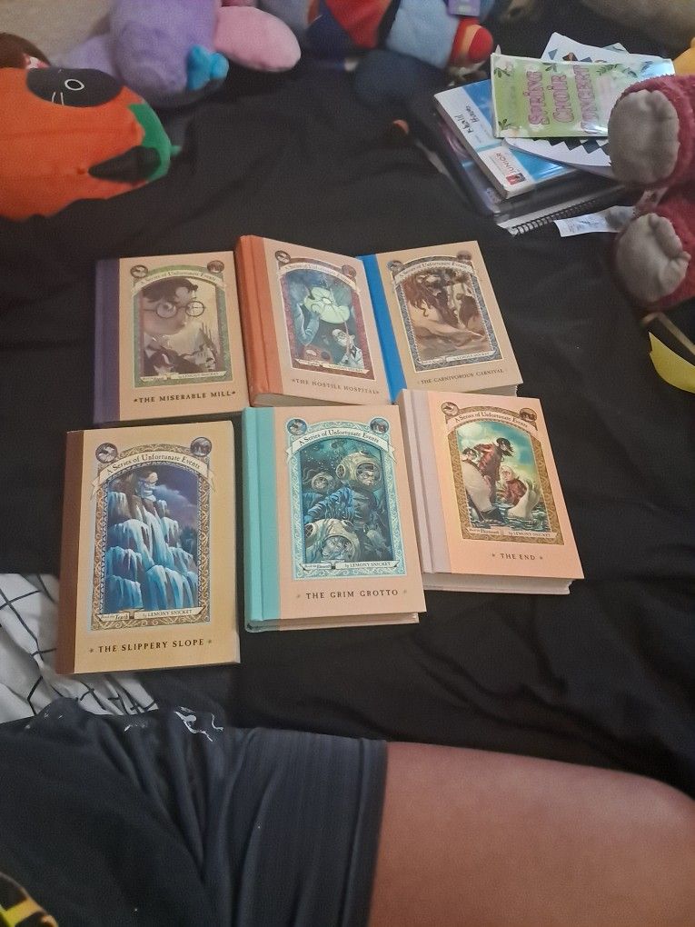 A Series Of Unfortunate Events Books