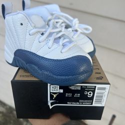 Air Jordan 12 French blue toddler size 6c