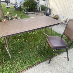 Collapsible table and chair