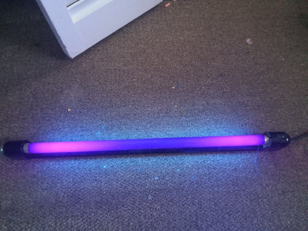 27 INCH Black Light
