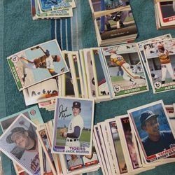 Lot Of Baseball Cards
