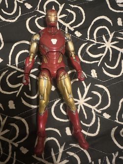 Marvel Legends Iron Man