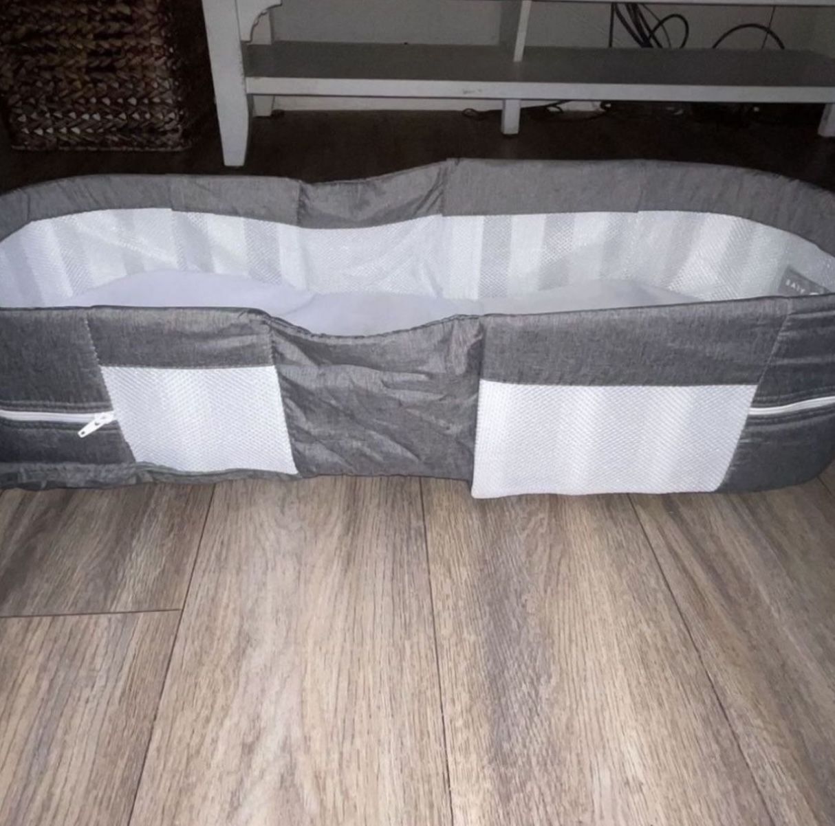 Baby delight snuggle nest portable lounger